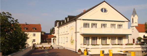 Hotel am Schloßpark "Zum Kurfürst" GmbH