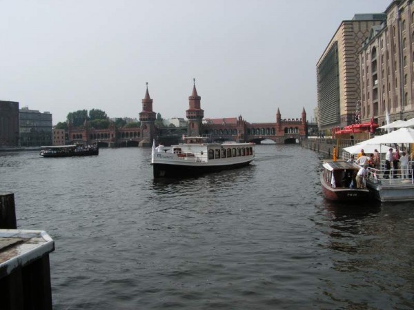 M.S. Schiffskontor Berlin - Schiff mieten - Hochzeiten - Events