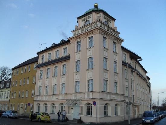 Hotel Alekto