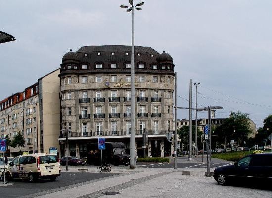 Victor's Residenz-Hotel Leipzig Tagungshotel Tagungsraum