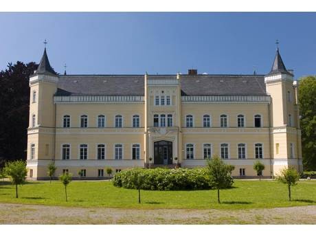 Schloss Kröchlendorff - Event Location für Hochzeit Feiern Feste Geburtstag