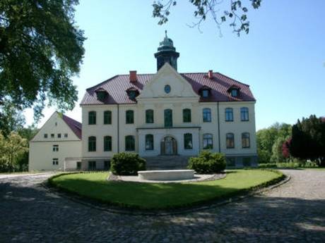 Urlaub am Schloss Krassow Touristikzentrum Am RITZ