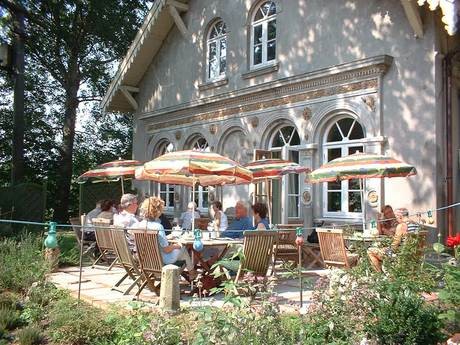 Hofcafe´und Heuherberge  Lernort Bauernhof