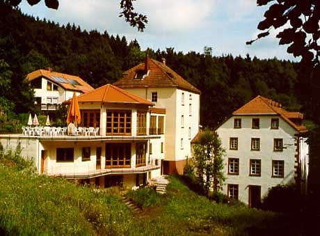 Neumühle - Europäisches Zentrum  für Meditation und Begegnung