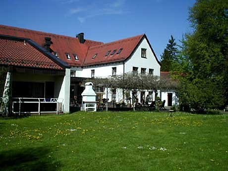 Caritas St. Elisabeth Freizeit- u. Erholungshaus fur Behinderte