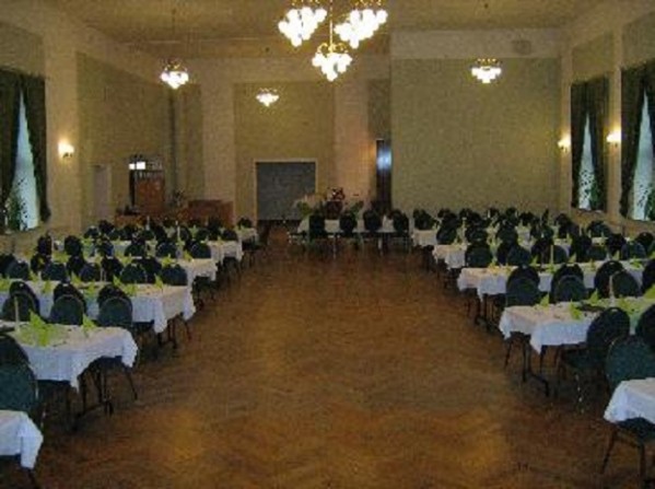 Gasthof & Hotel Roter Hirsch - Saal mieten